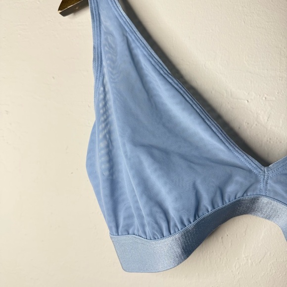 Parade Silky Mesh Plunge Bralette Light Blue Size 1 - Picture 3 of 7